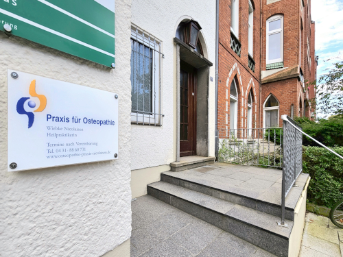 Kontakt zu Osteopathin Wiebke Nicolaisen Osteopathie in Kiel: Kontakt zu Osteopathin Wiebke Nicolaisen